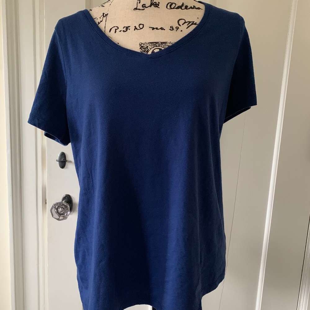 Lame Bryant Plain Navy Tee